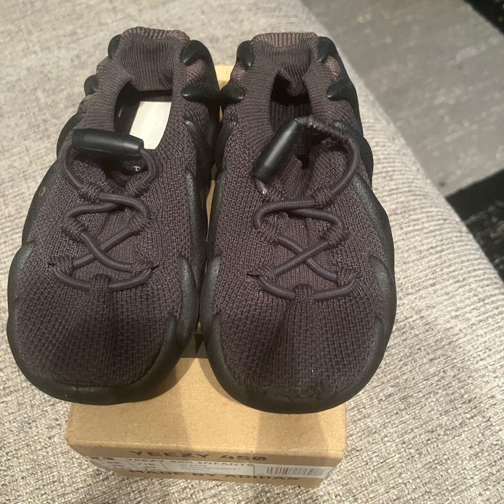 COPY - Yeezy 450